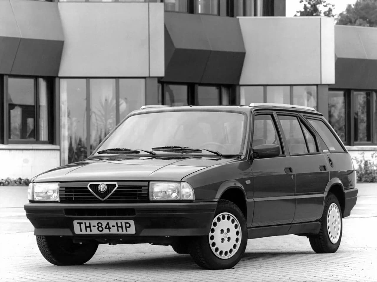 Alfa Romeo 33