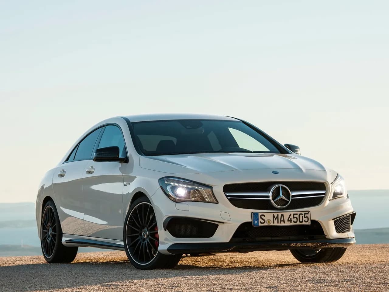 Mercedes-Benz CLA AMG