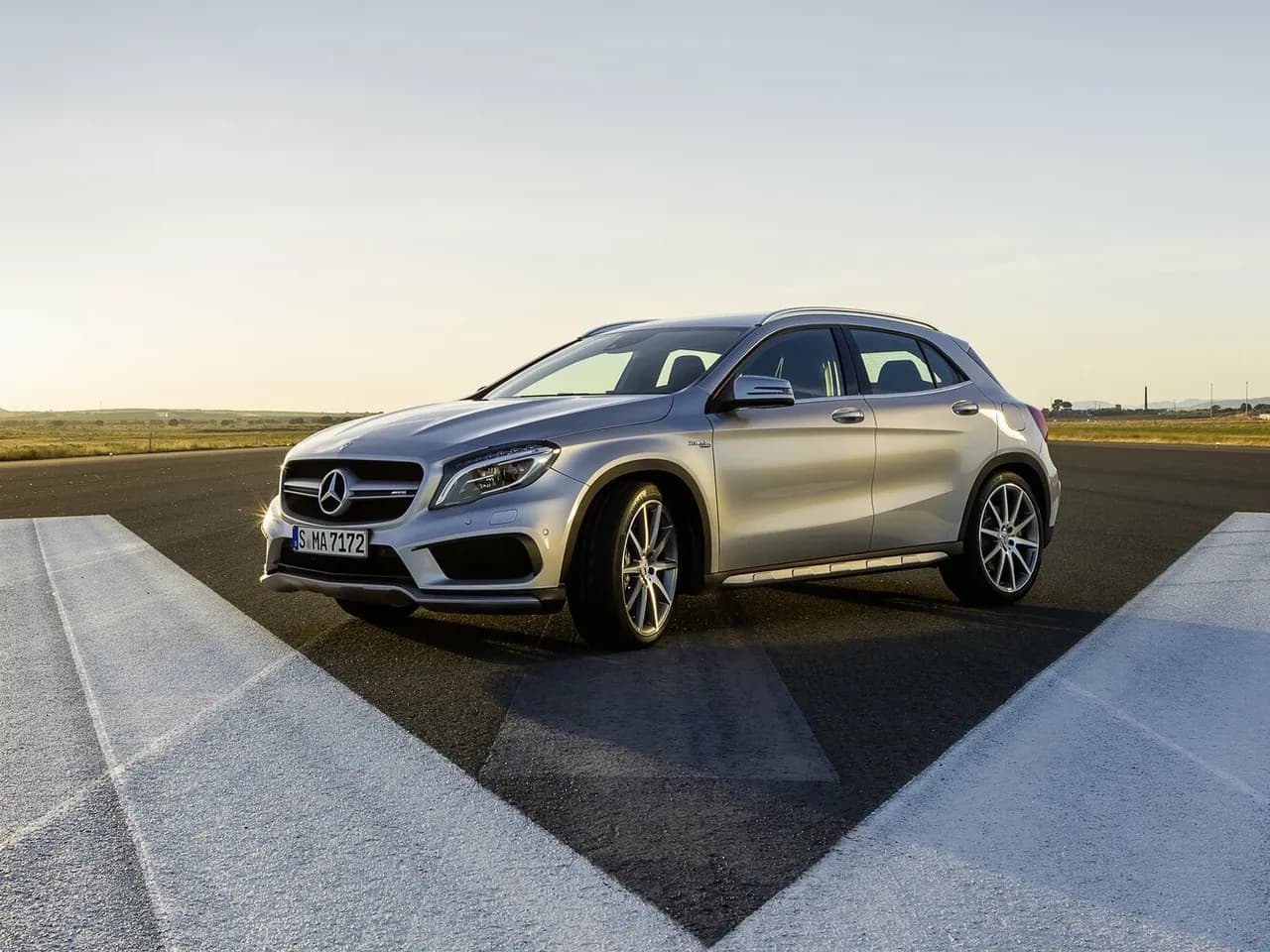 Mercedes-Benz GLA AMG
