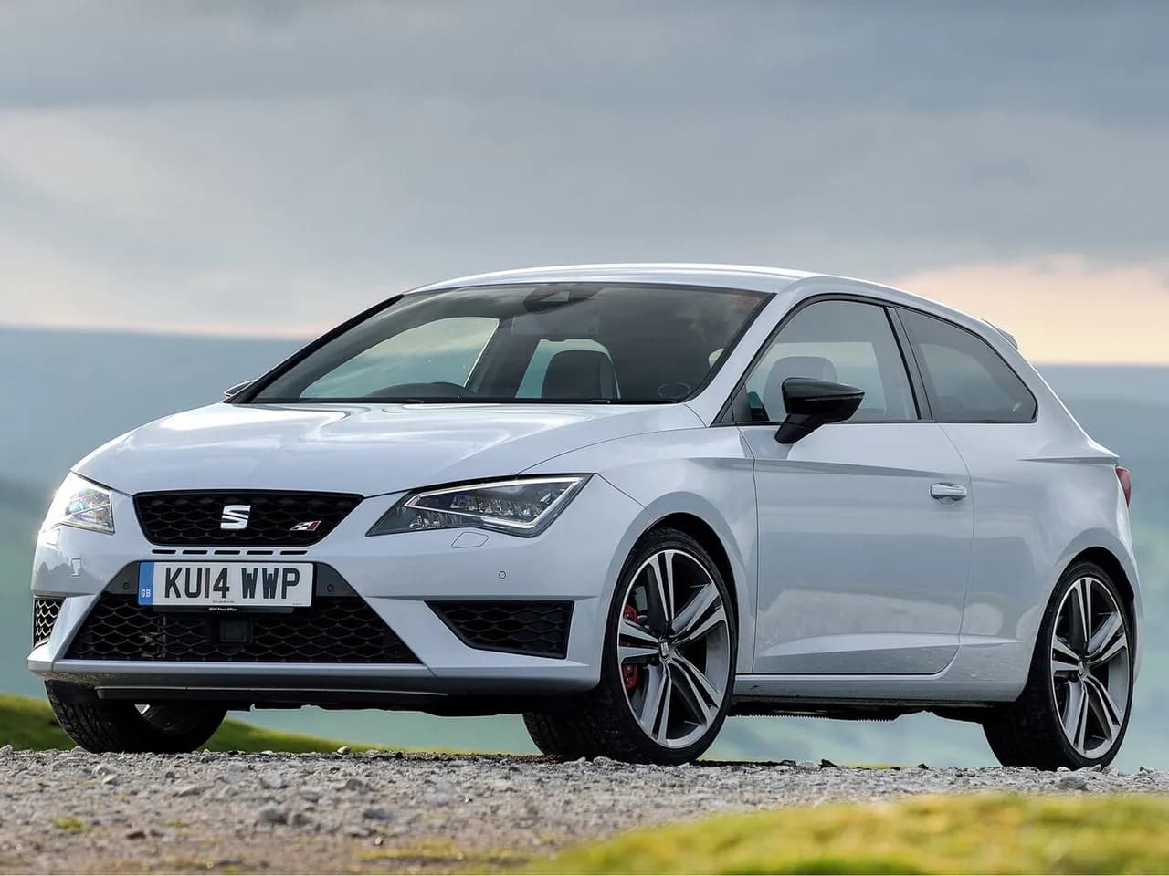 SEAT Leon Cupra