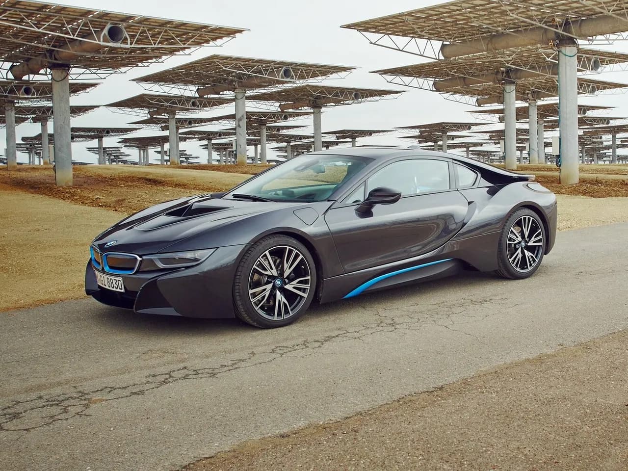 BMW i8