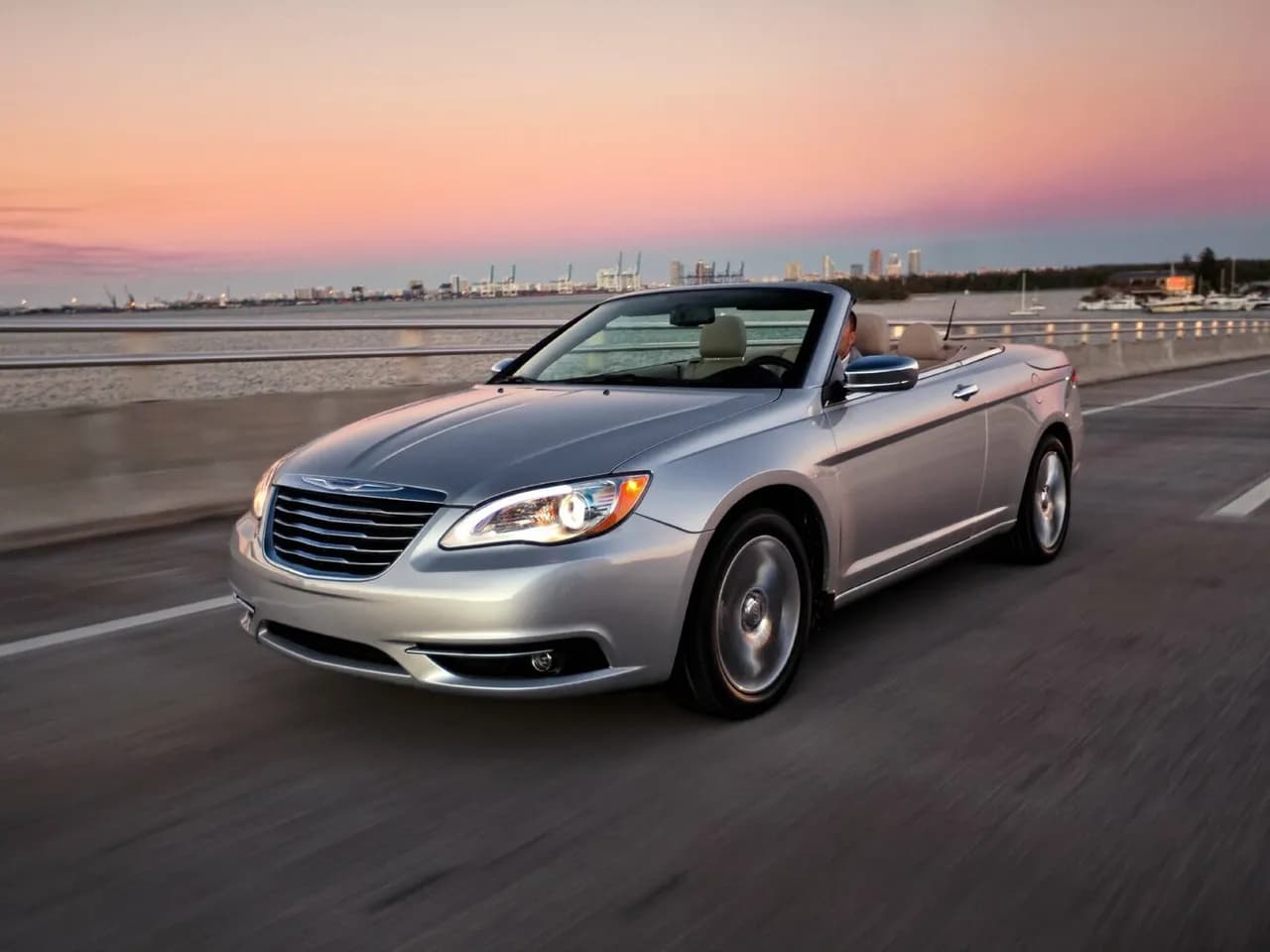 Chrysler 200