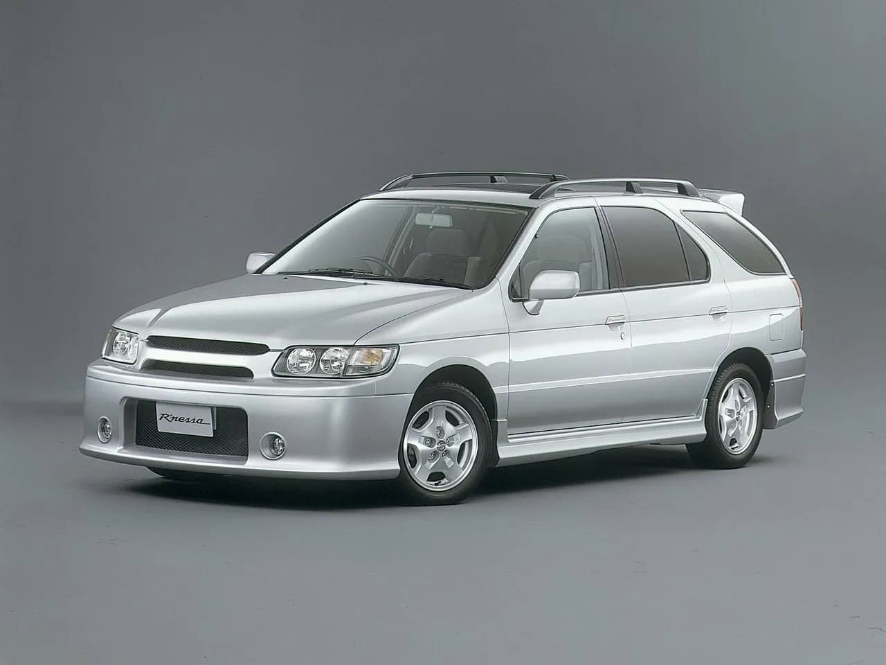 Nissan R'nessa