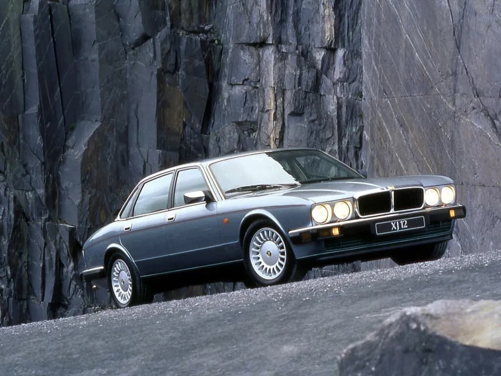 Jaguar XJ