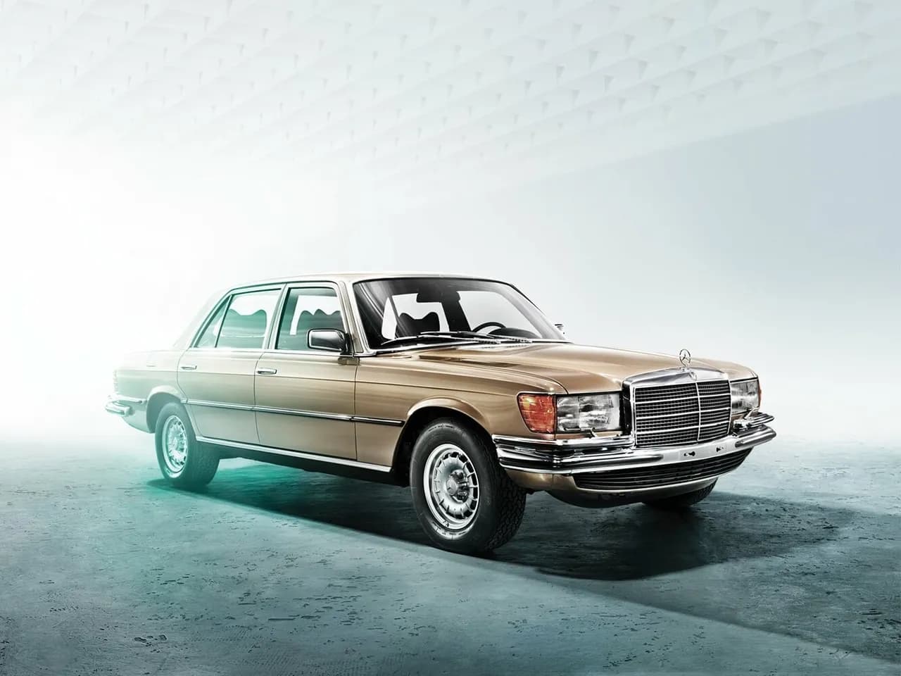 Mercedes-Benz S-Класс