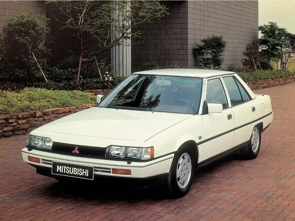 Mitsubishi Galant