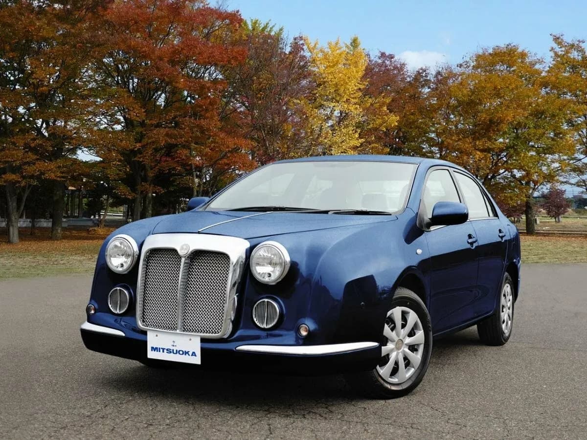 Mitsuoka Galue 204