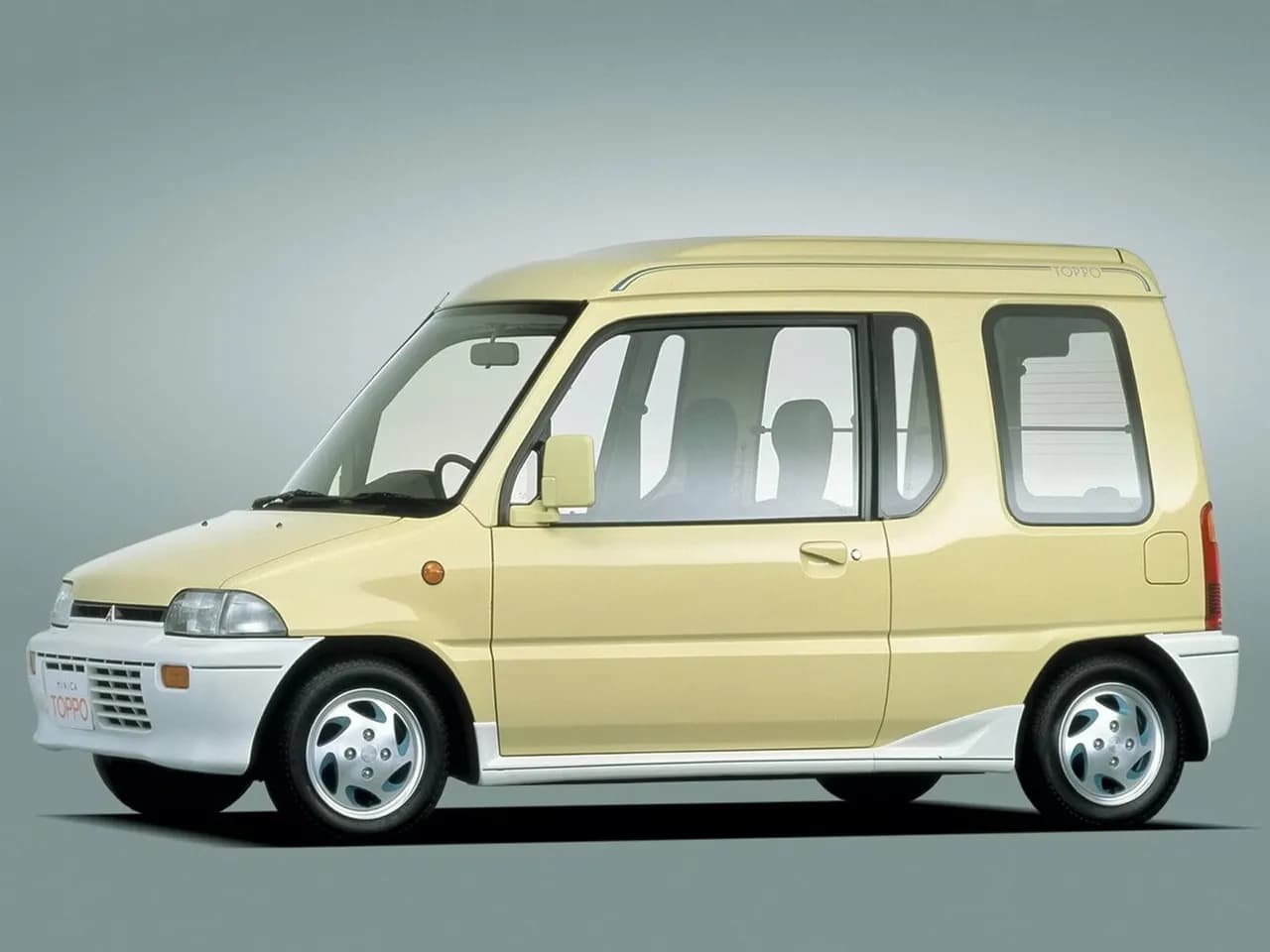Mitsubishi Toppo
