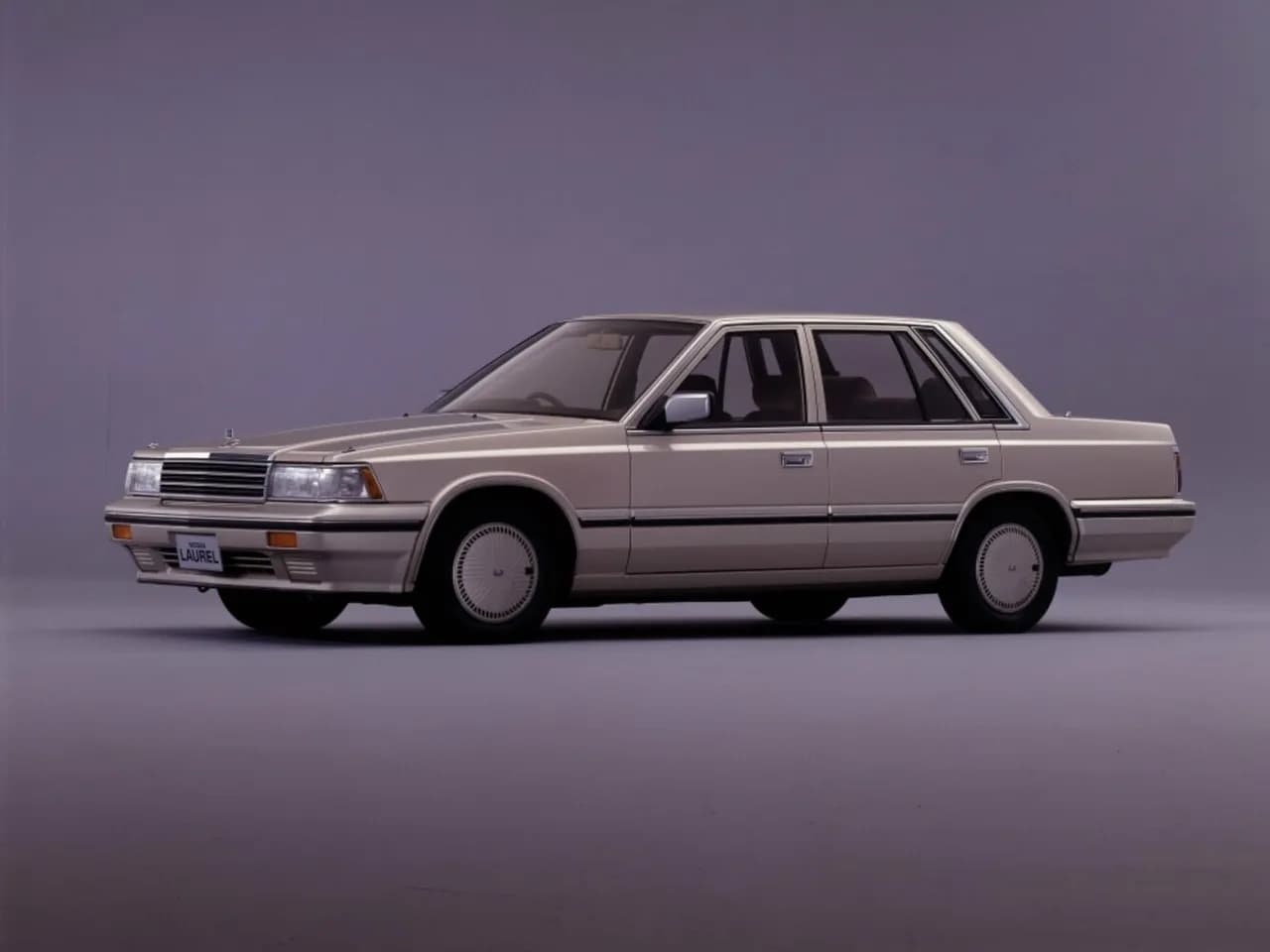 Nissan Laurel