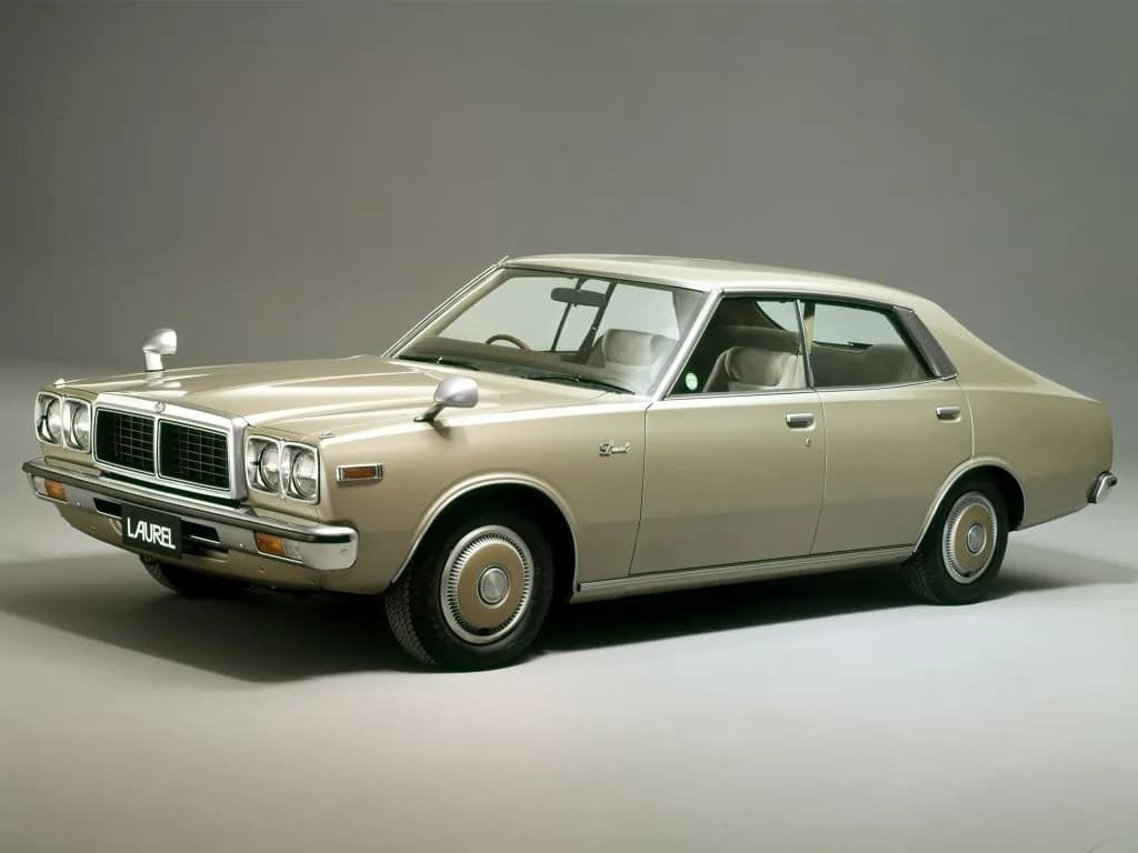 Nissan Laurel
