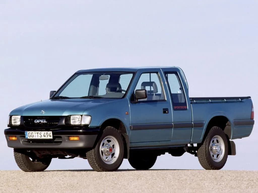 Opel Campo