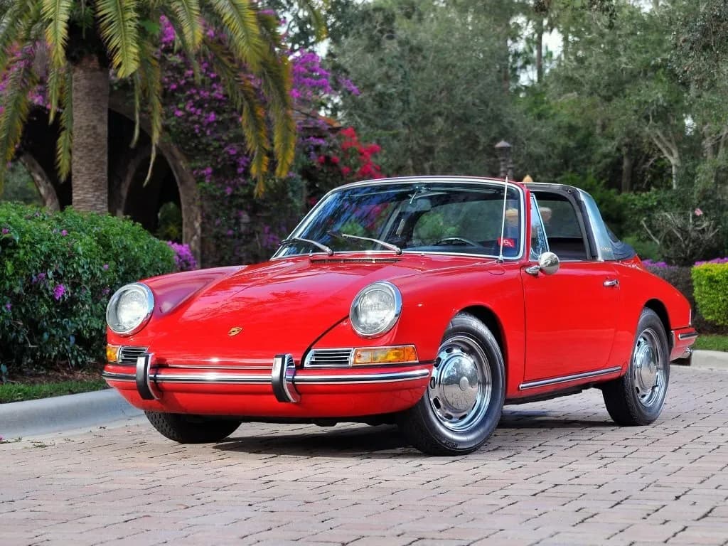 Porsche 911
