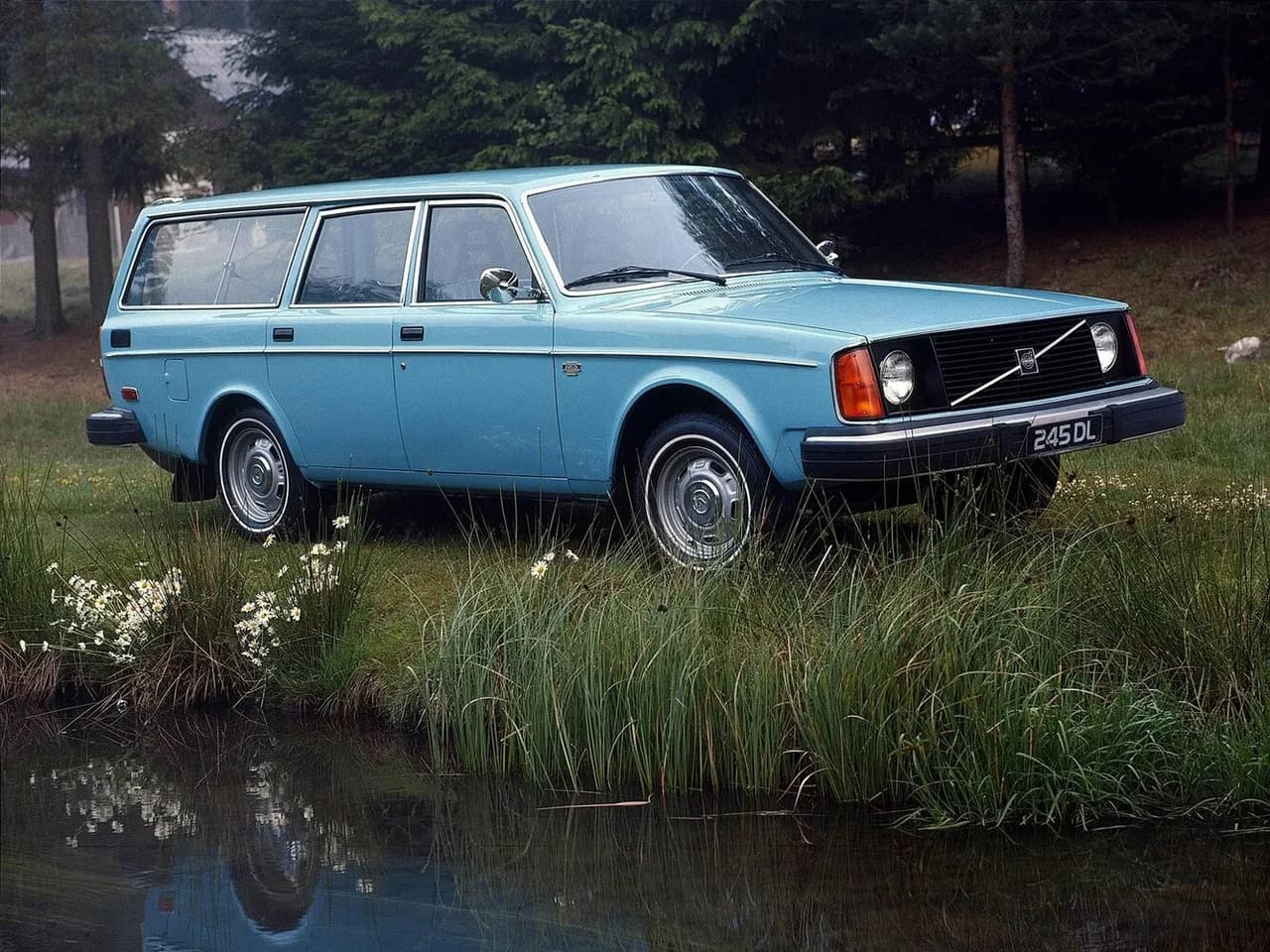 Volvo 240 Series