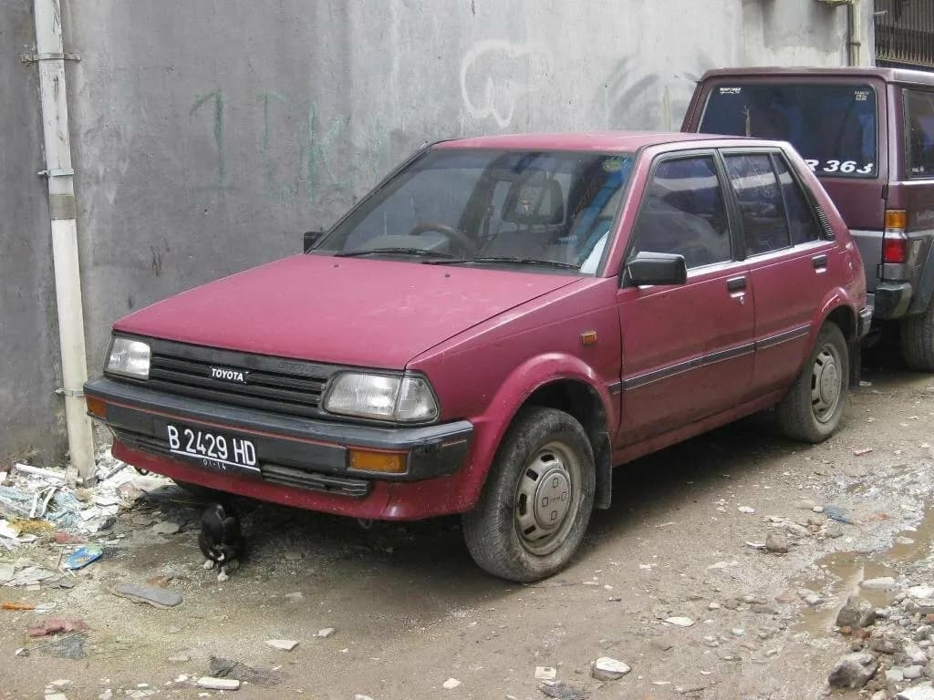 Toyota Starlet