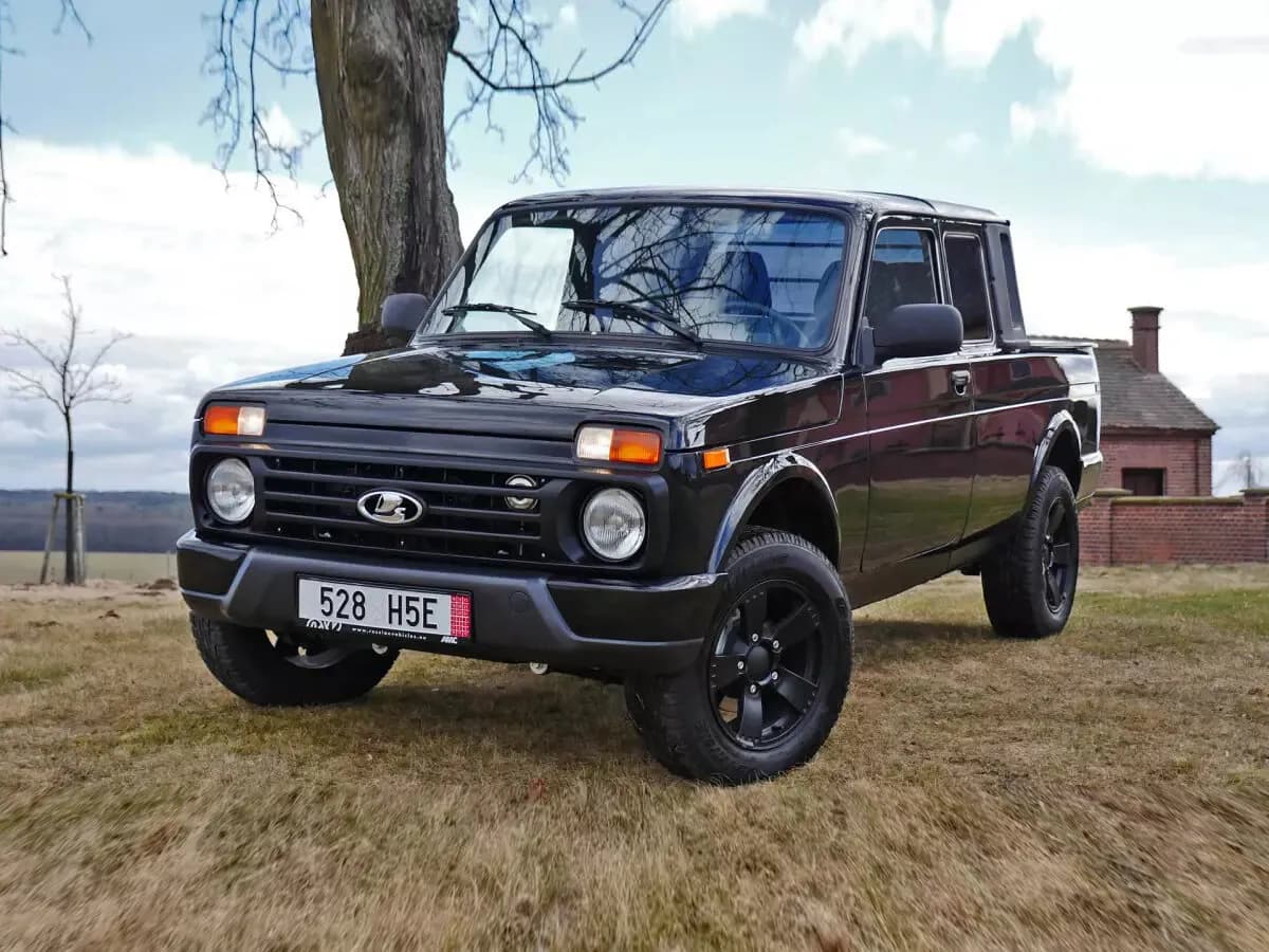 Lada 2329