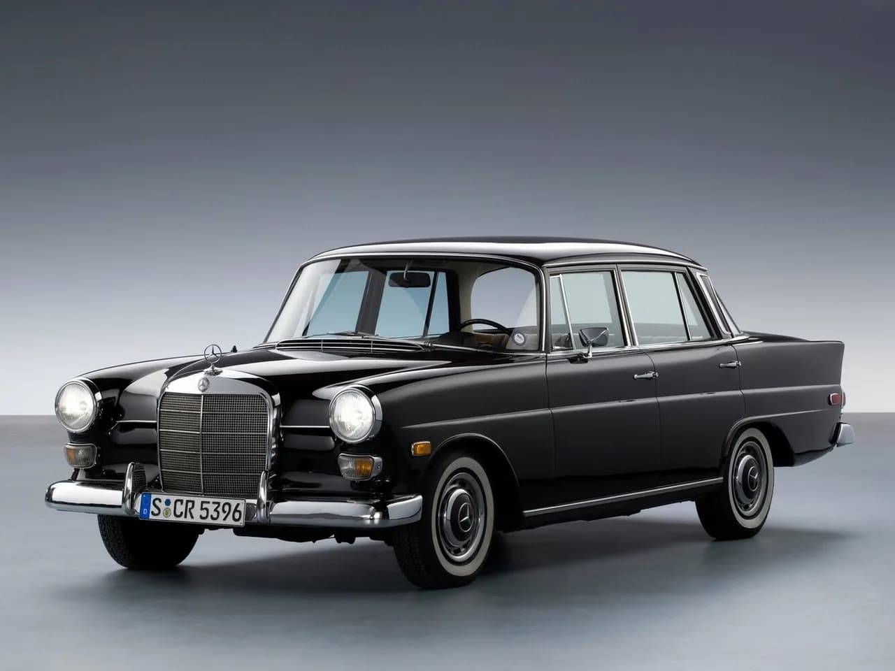 Mercedes-Benz W110