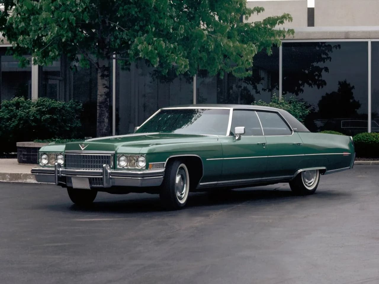Cadillac DeVille