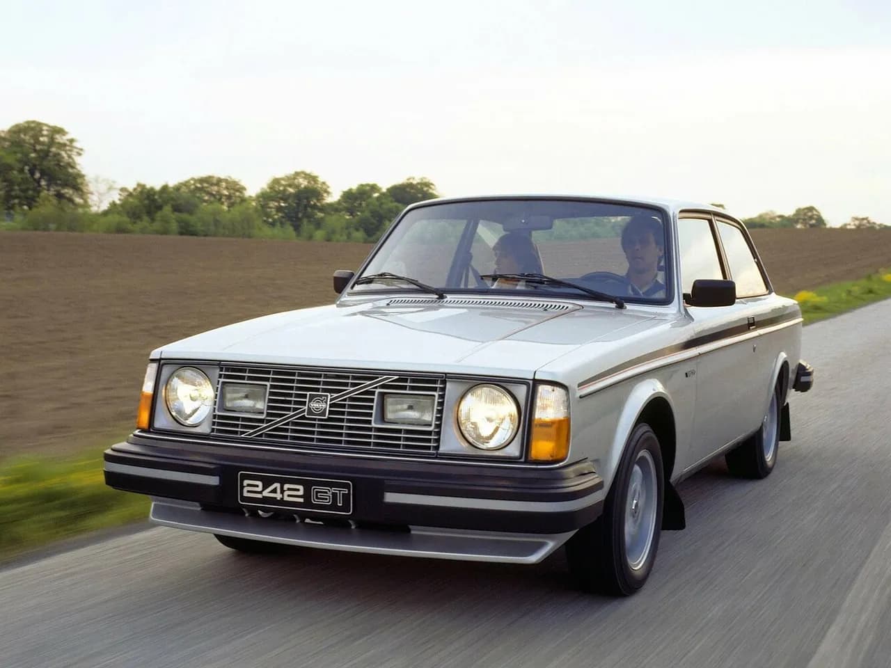 Volvo 240 Series