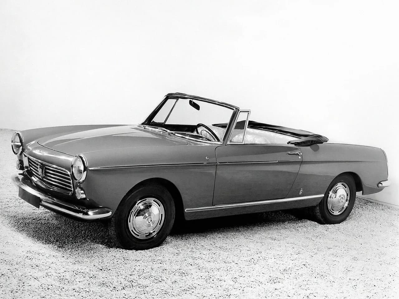 Peugeot 404