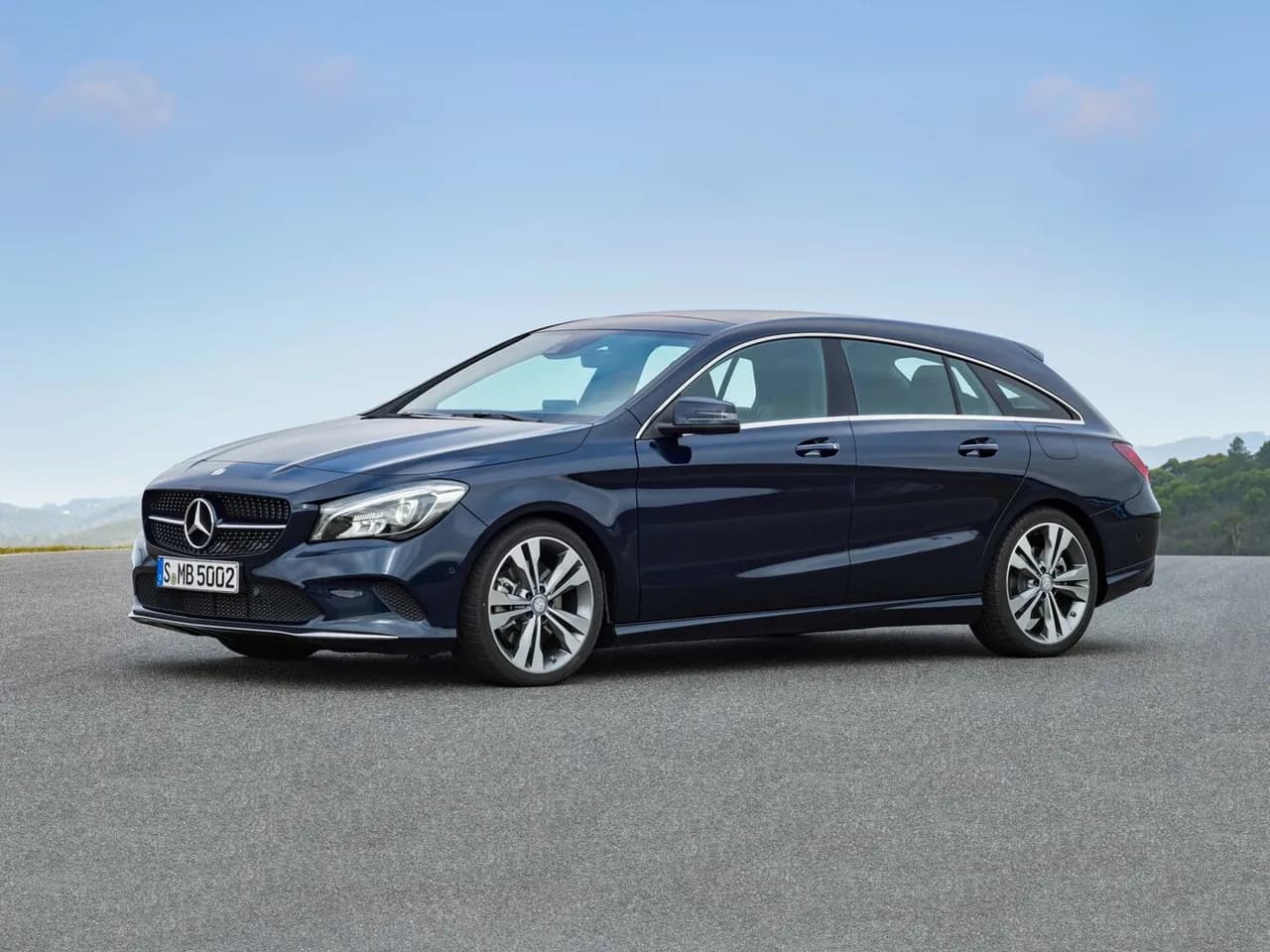 Mercedes-Benz CLA