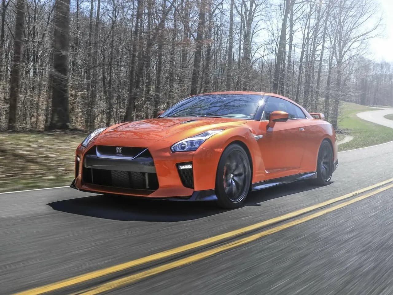 Nissan GT-R