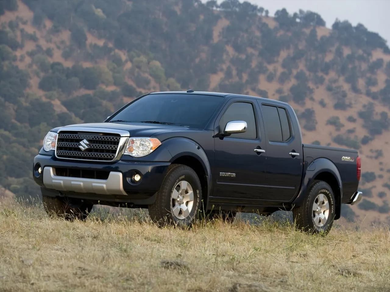 Suzuki Equator
