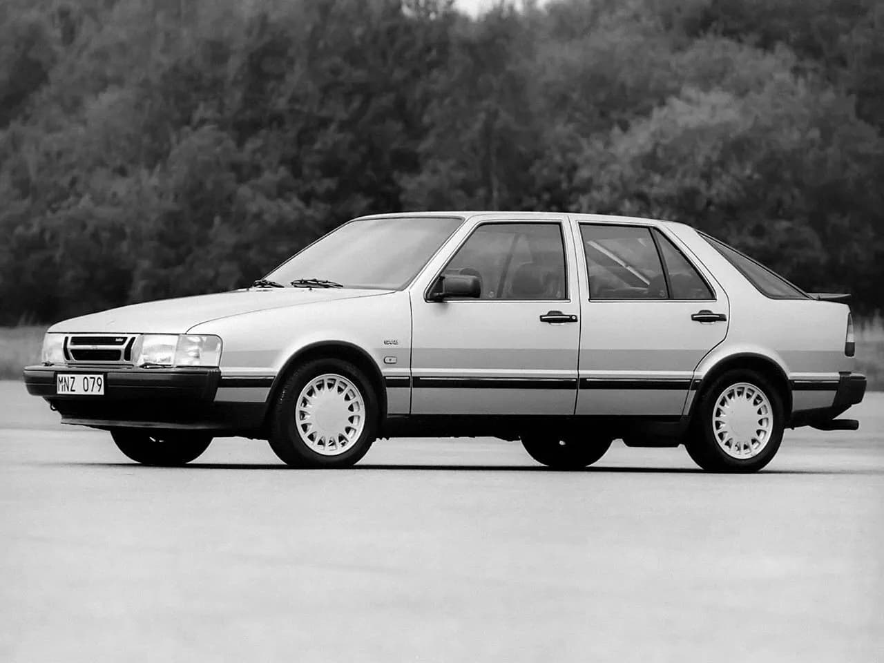 Saab 9000
