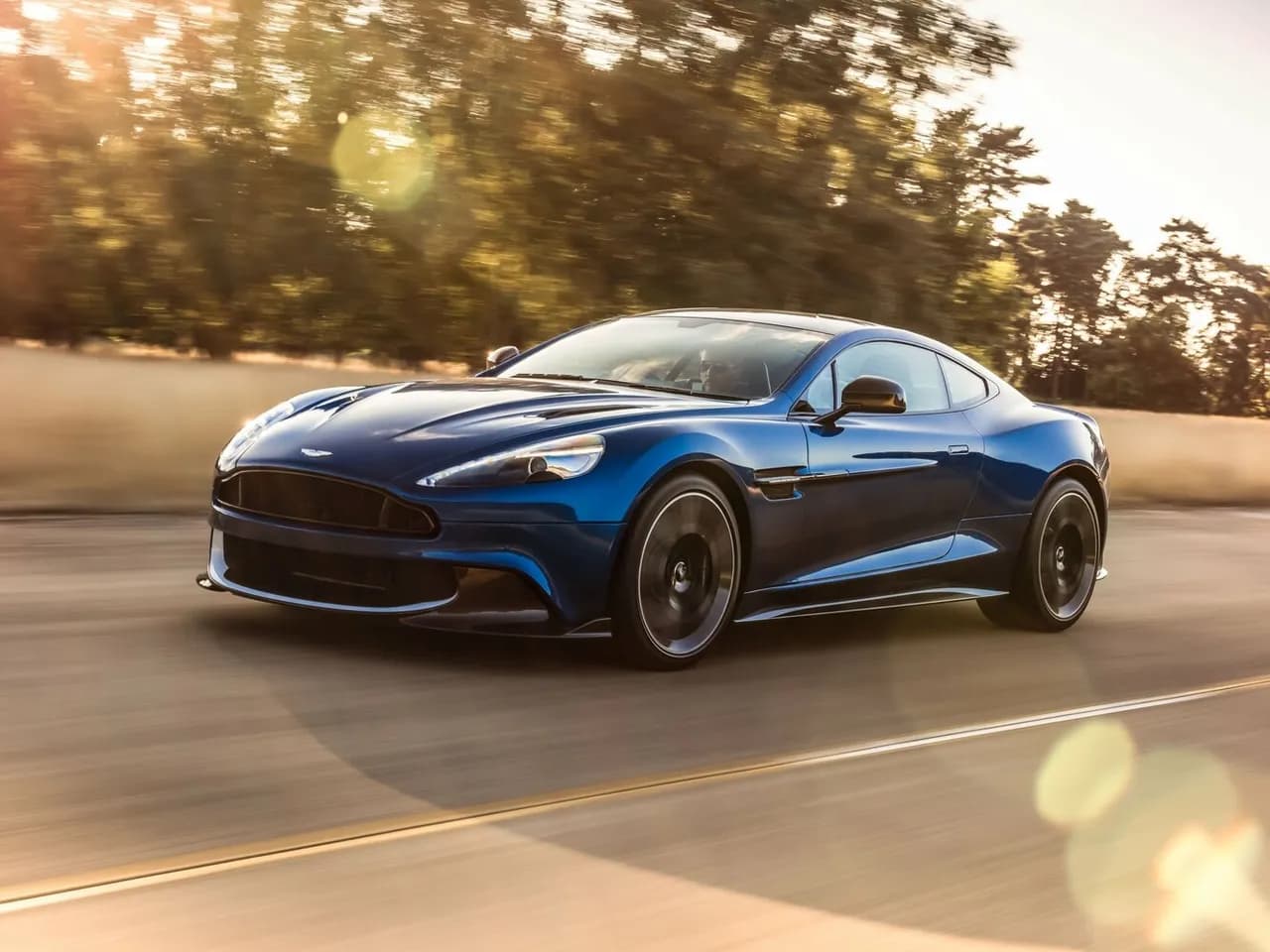 Aston Martin Vanquish