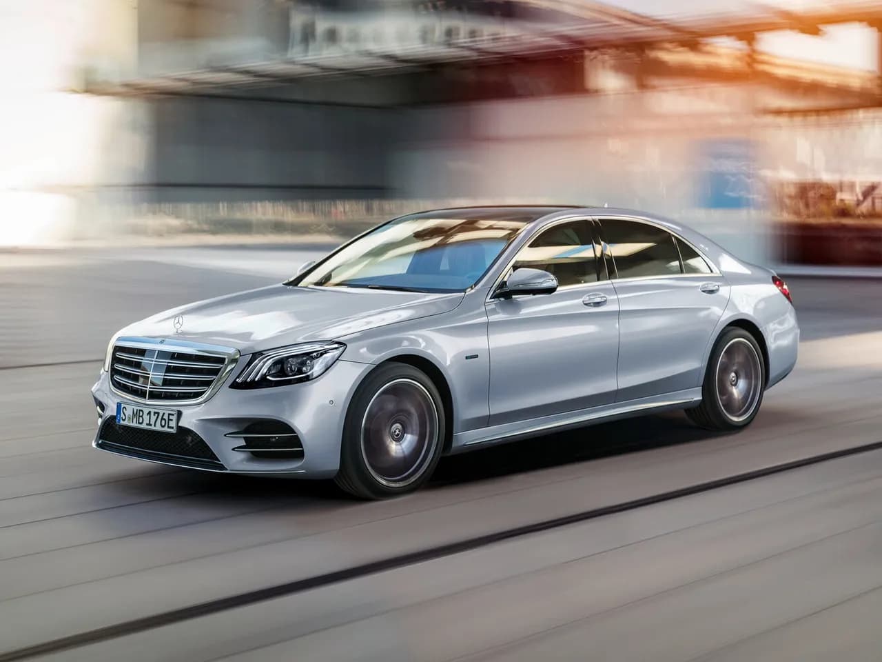 Mercedes-Benz S-Класс