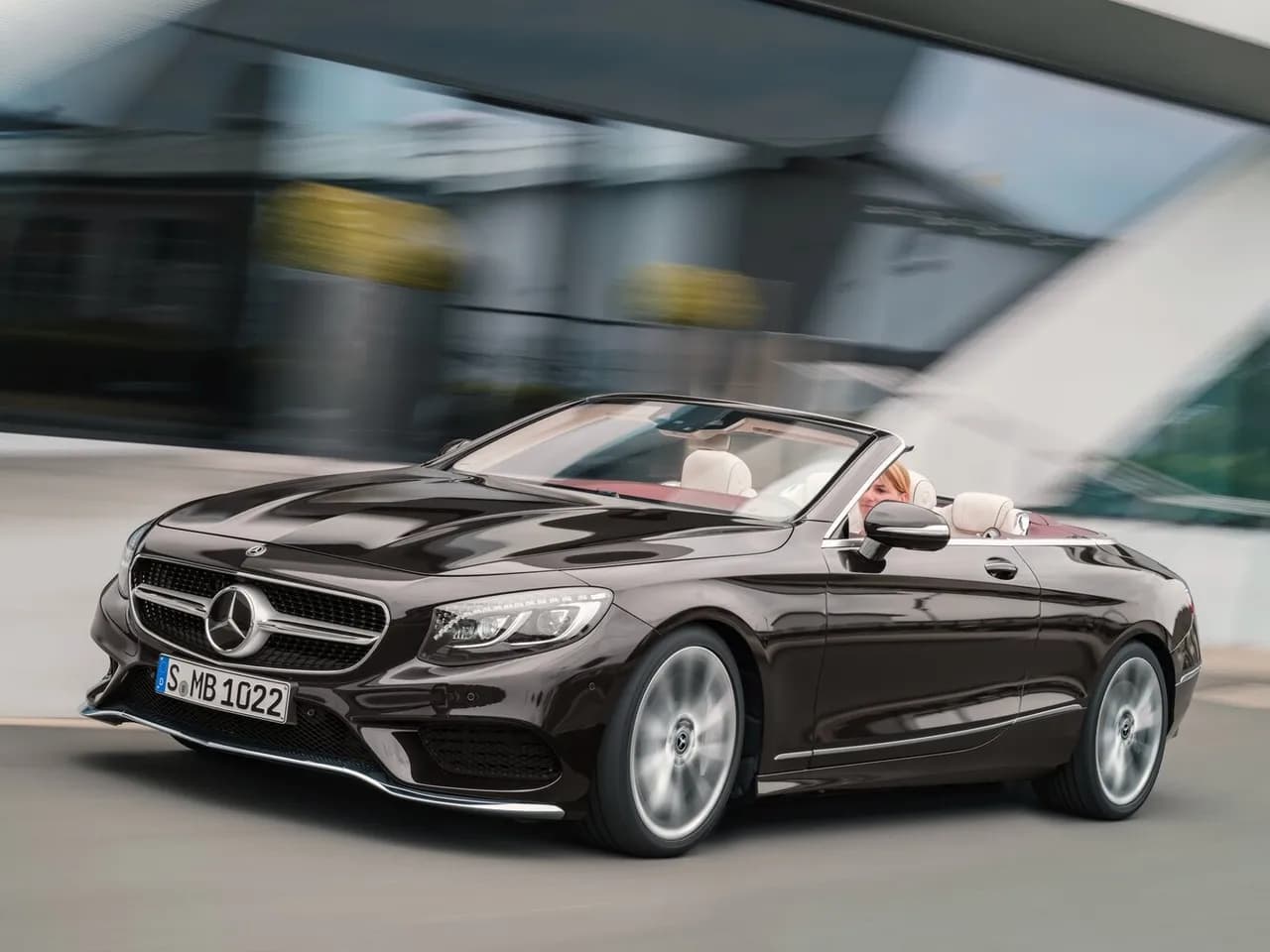 Mercedes-Benz S-Класс