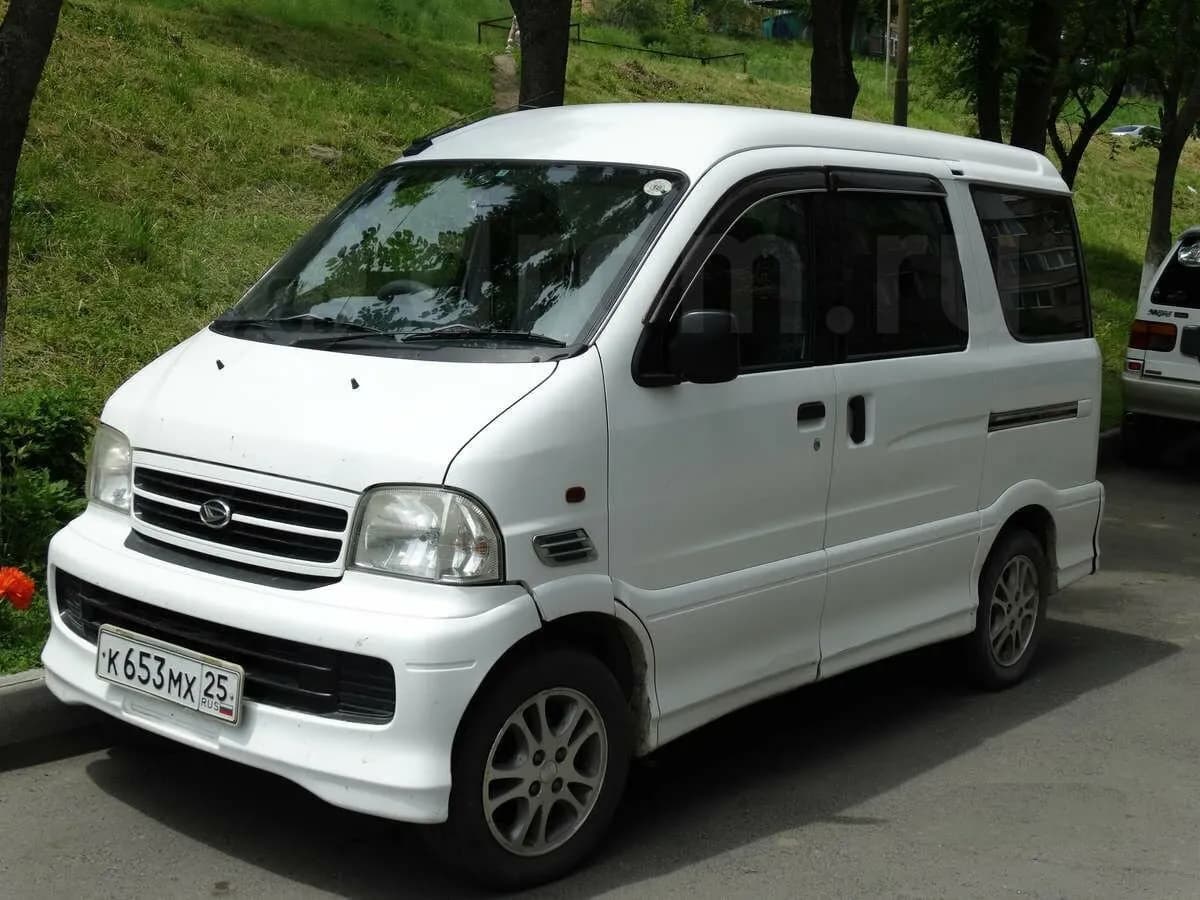 Daihatsu Atrai