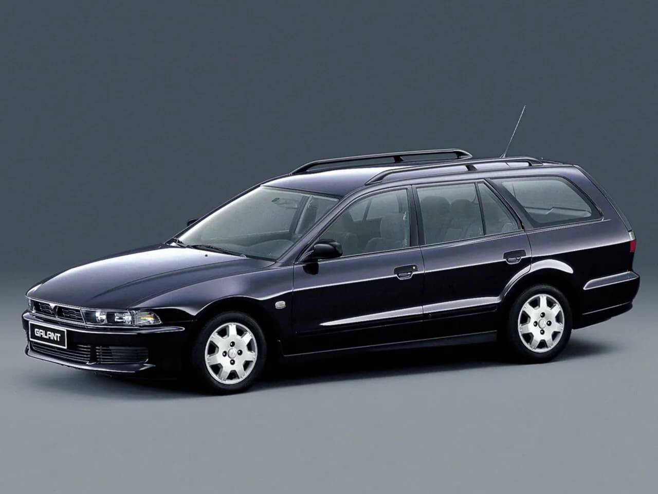 Mitsubishi Galant