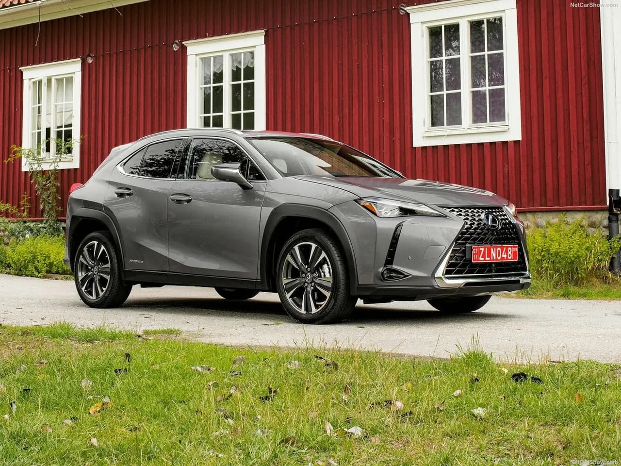 Lexus UX