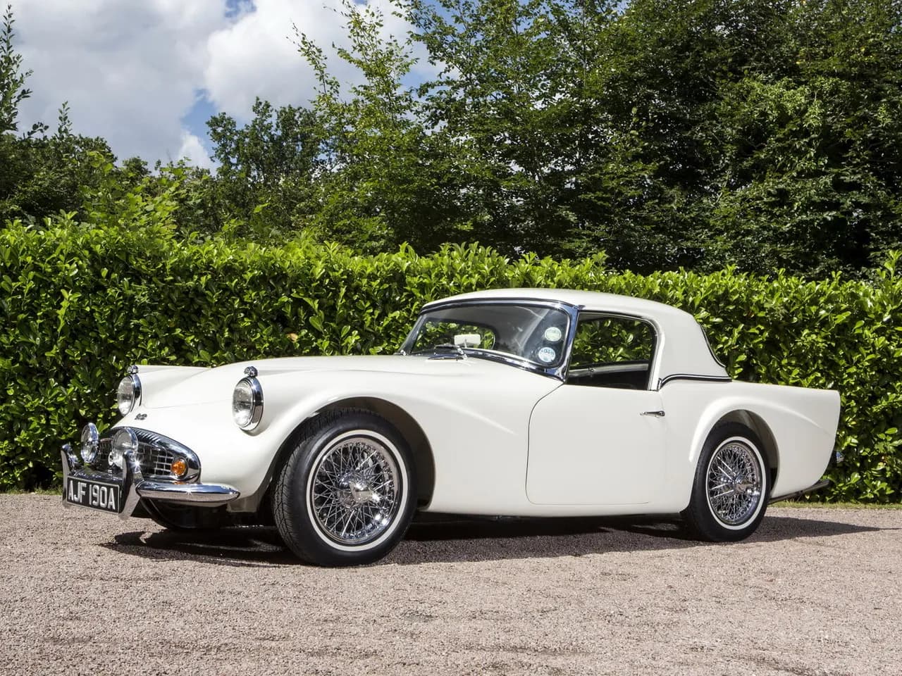 Daimler SP250