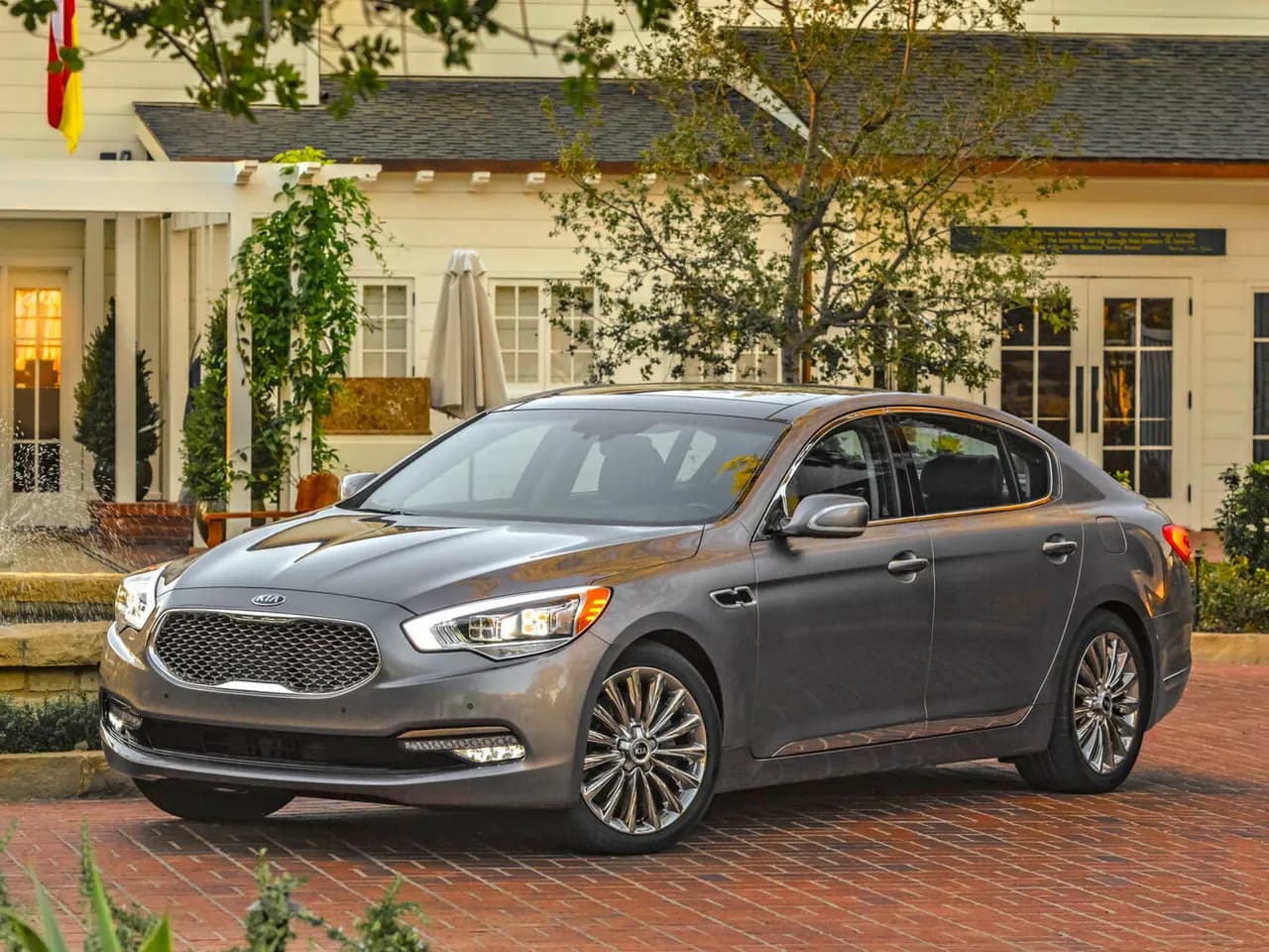 Kia K900