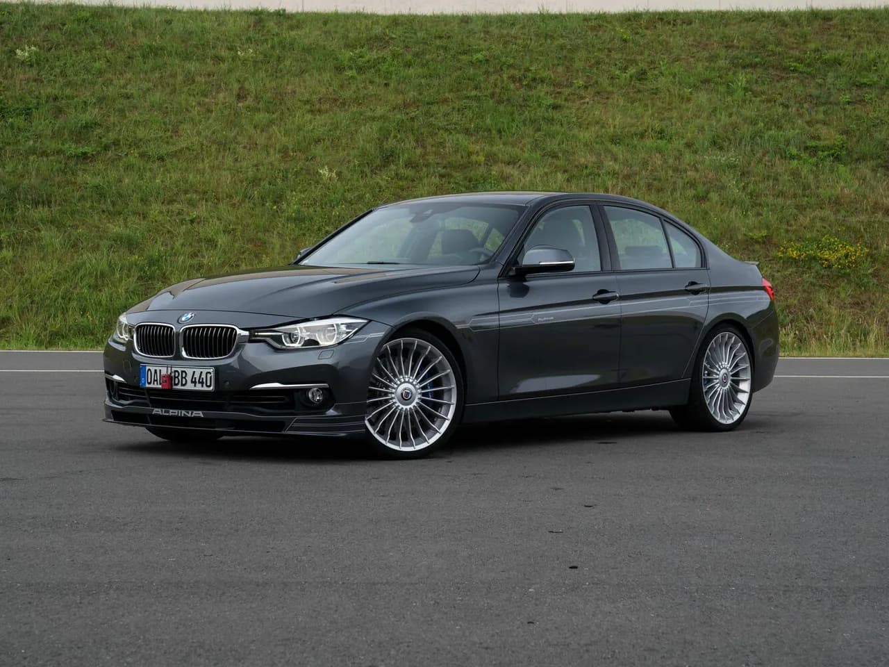 Alpina B3
