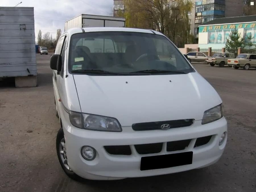 Hyundai Starex