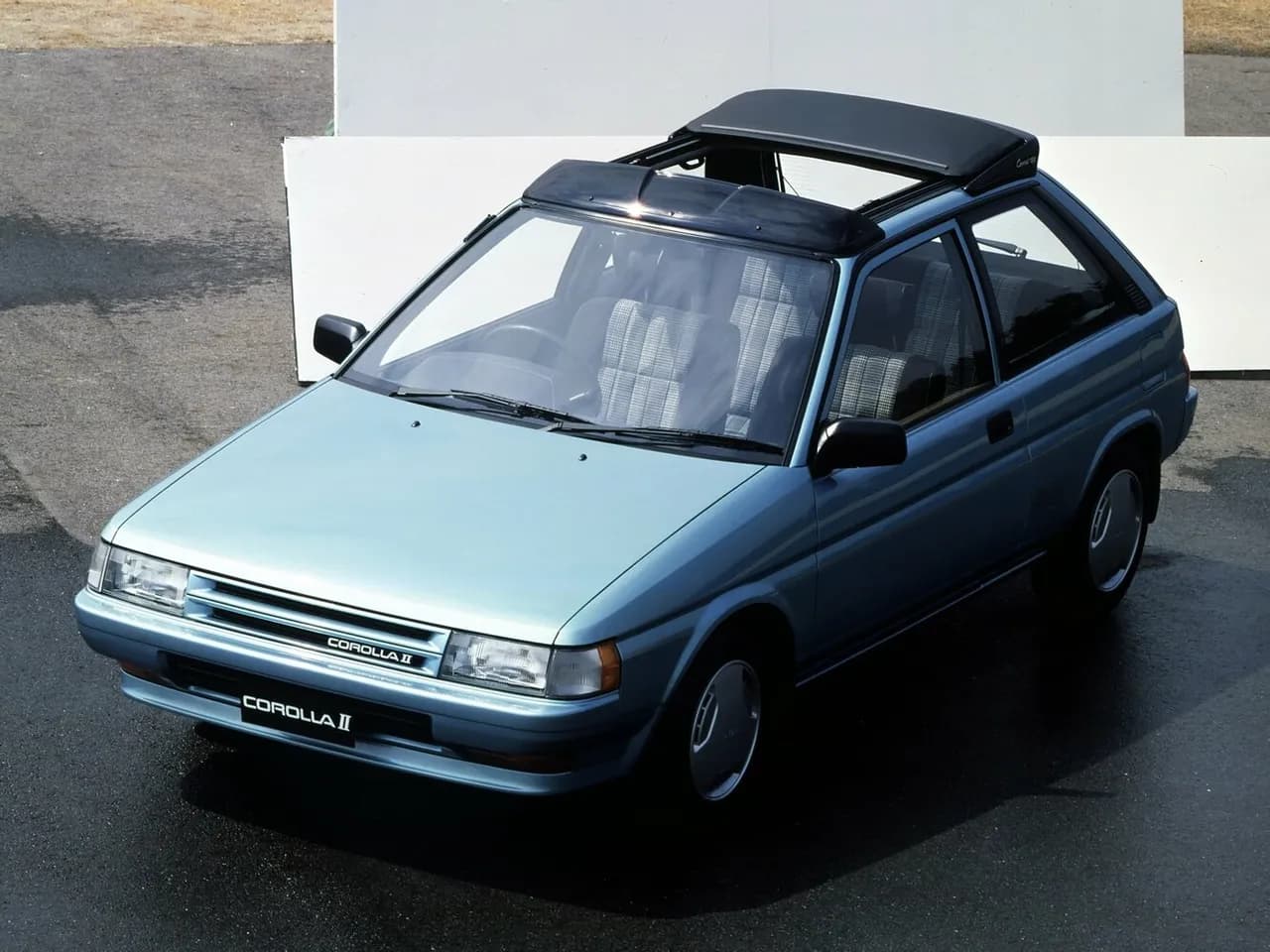 Toyota Corolla II