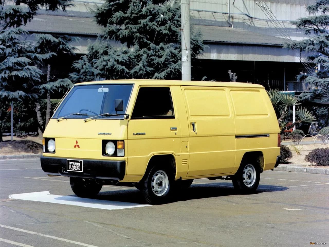 Mitsubishi Delica
