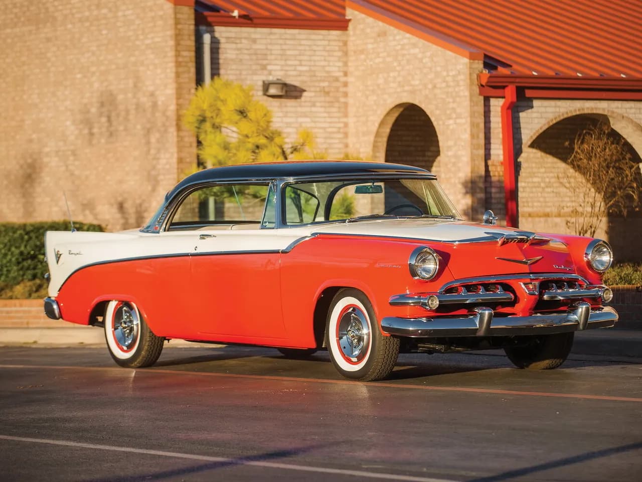 Dodge Custom Royal
