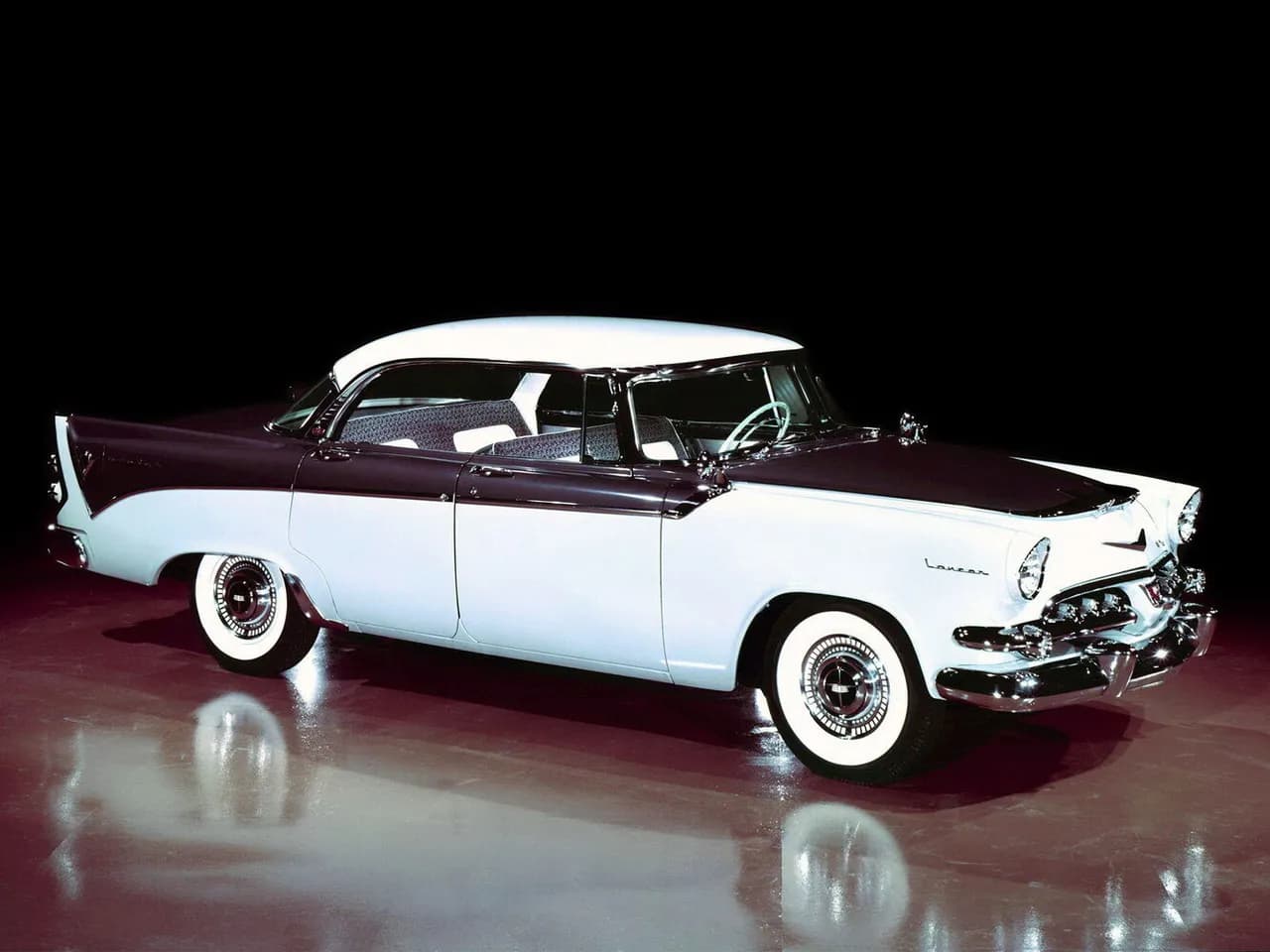 Dodge Custom Royal