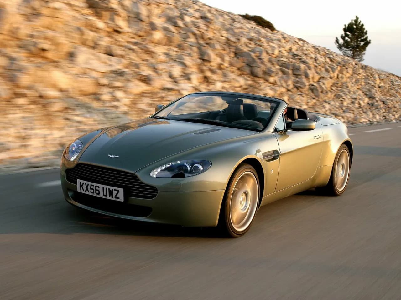 Aston Martin V8 Vantage