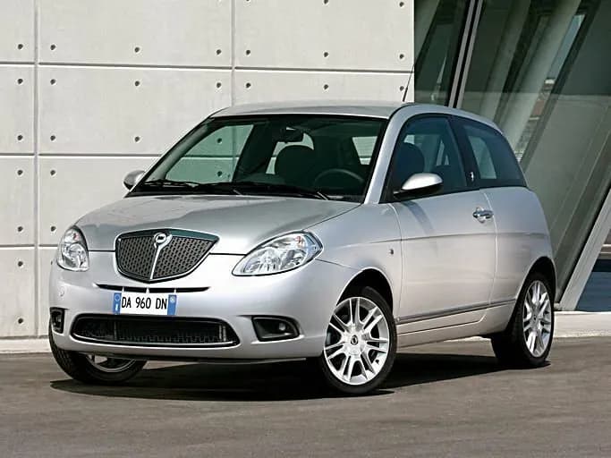 Lancia Ypsilon