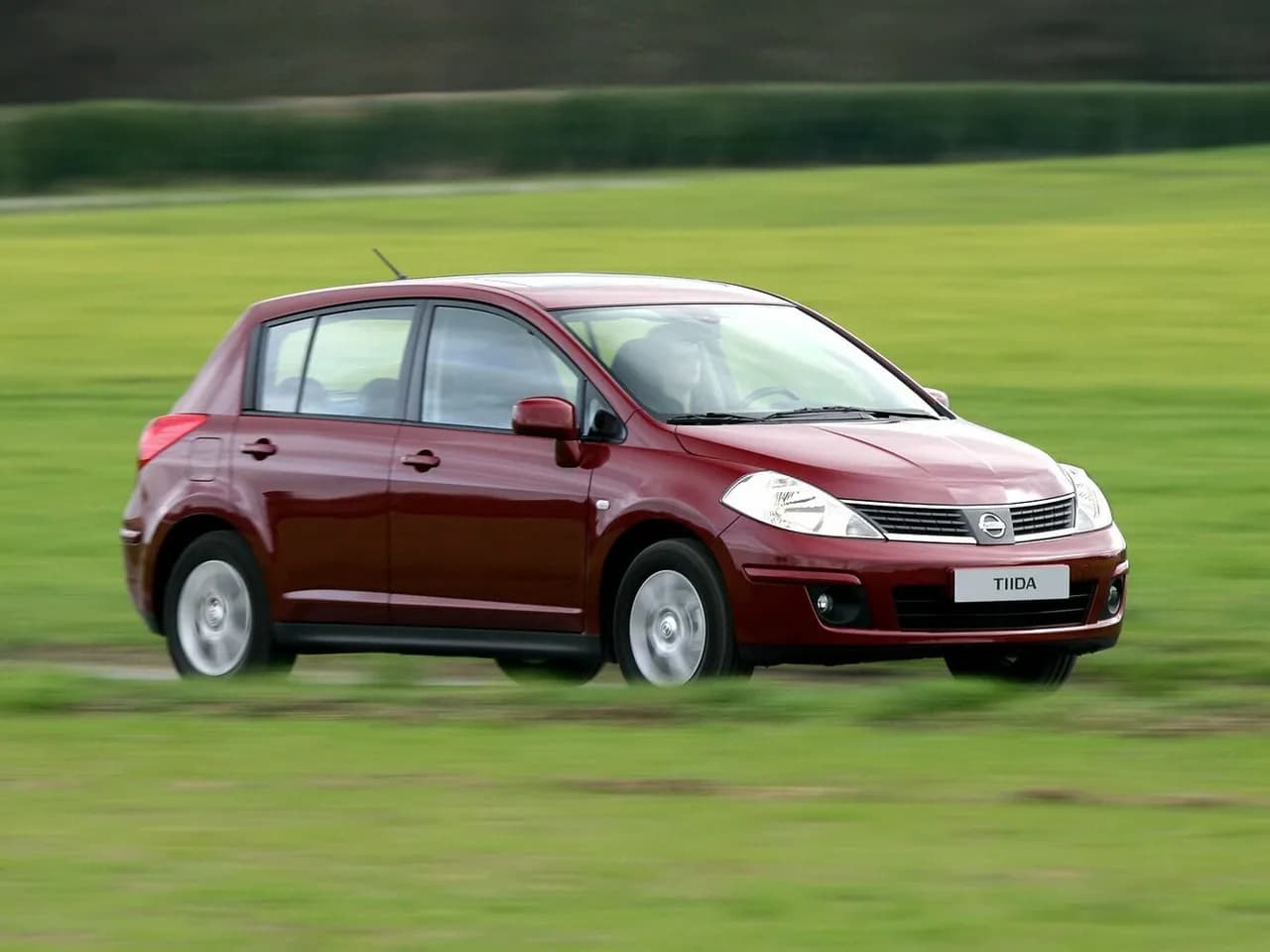 Nissan Tiida