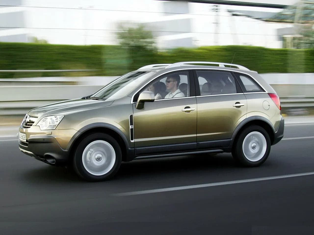 Opel Antara