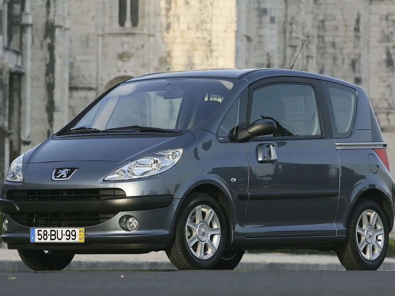 Peugeot 1007