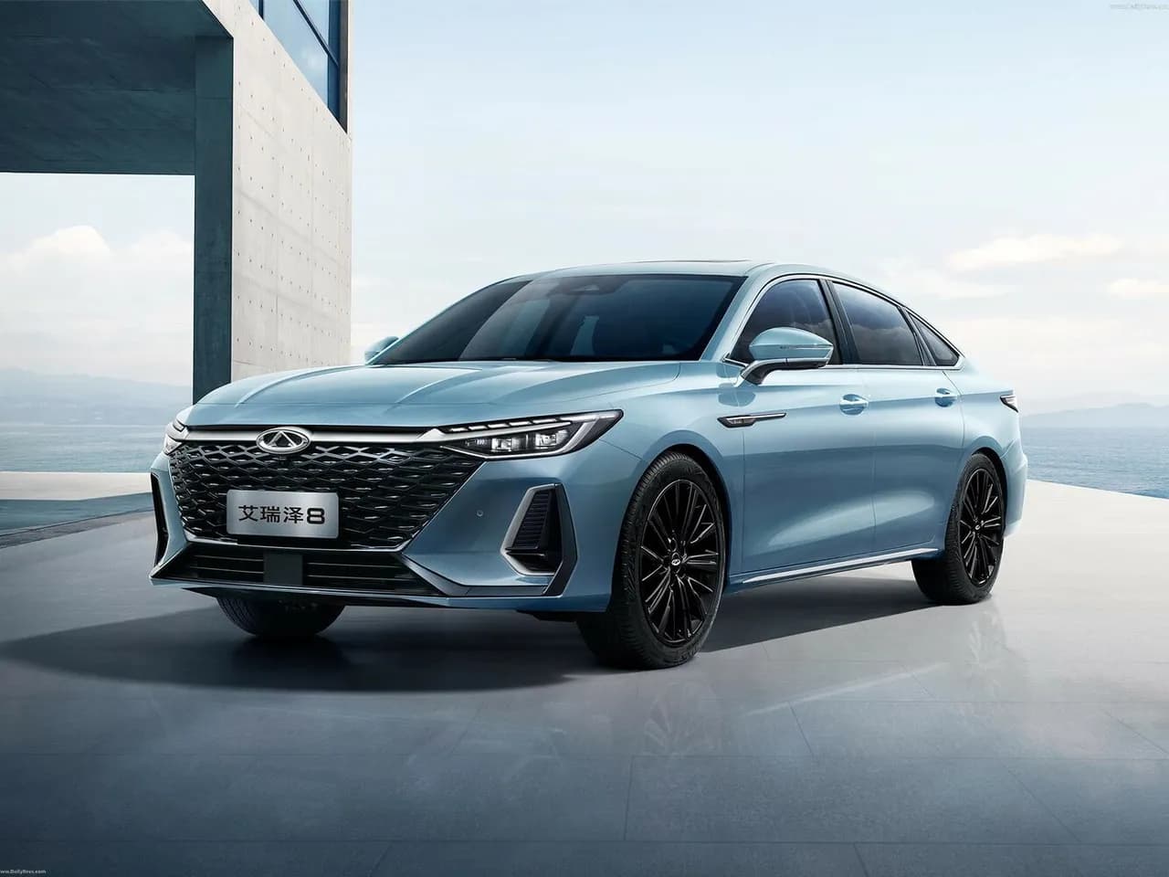 Chery Arrizo 8