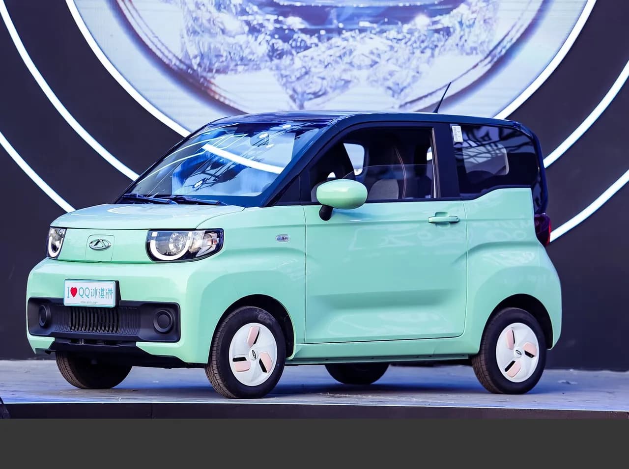 Chery QQ Ice Cream