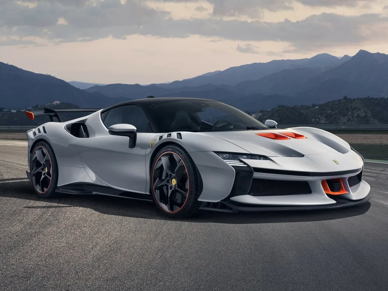 Ferrari SF90