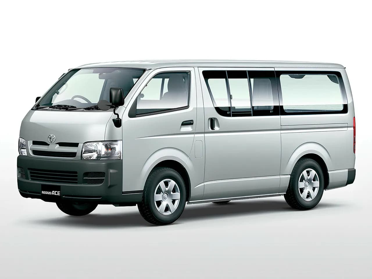 Toyota Regius Ace